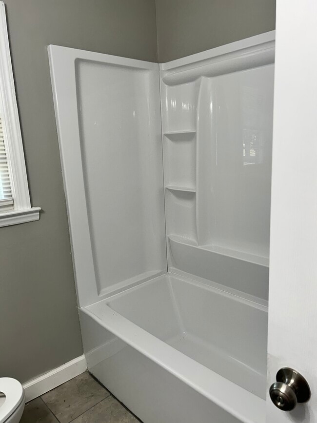 Building Photo - 5305 Bayleaf Dr