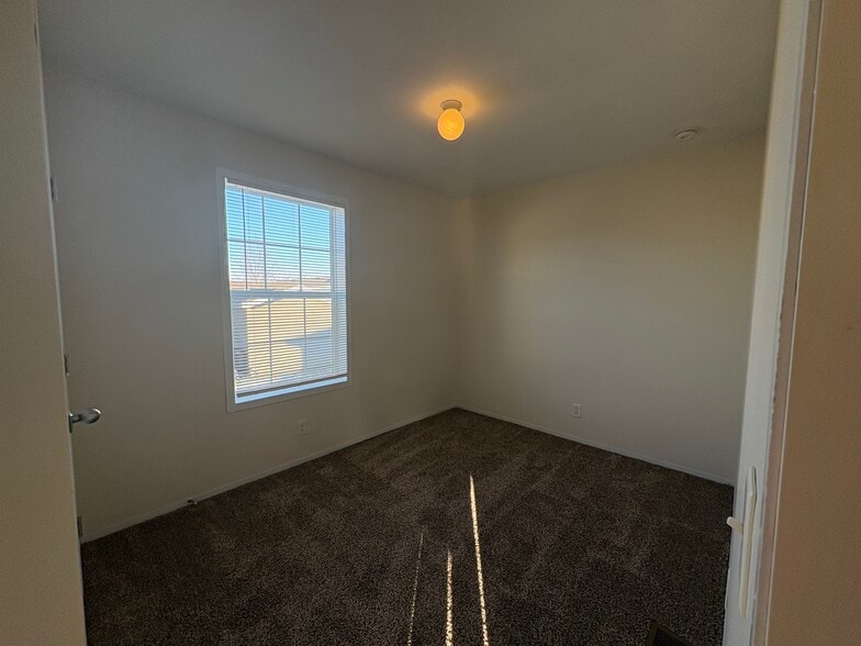 Building Photo - 11803 Stoneridge Ct