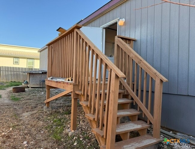 Building Photo - 386 Mallard Loop