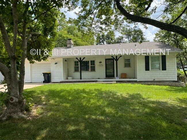 Building Photo - 5215 N Wayne Ave