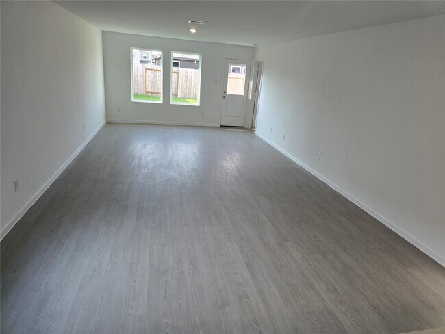 Building Photo - 25272 Leather Leaf Ct