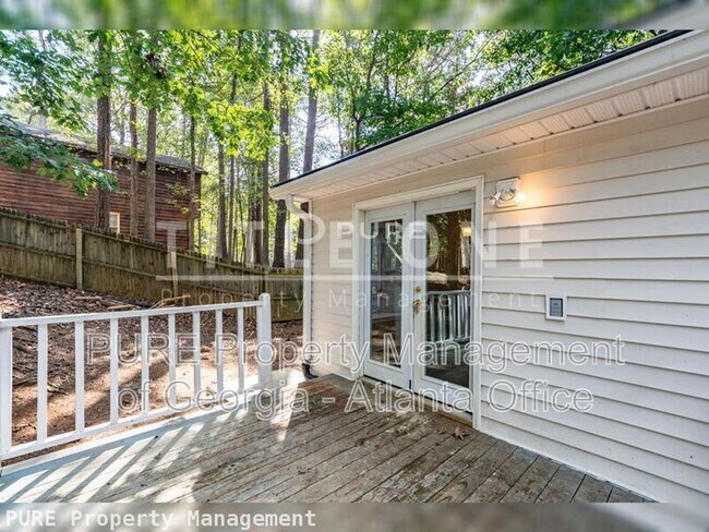 Building Photo - 31 Etowah Ct