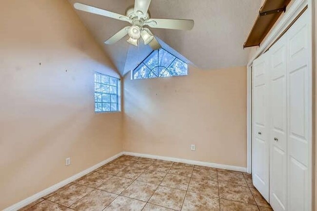 Building Photo - 2201 Warfield Way