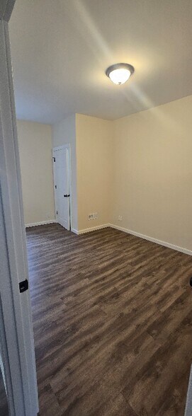 Building Photo - 4344 Decoursey Ave