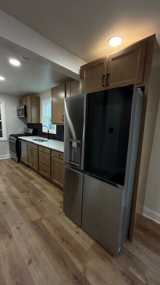 Building Photo - 101 Mulberry Ave