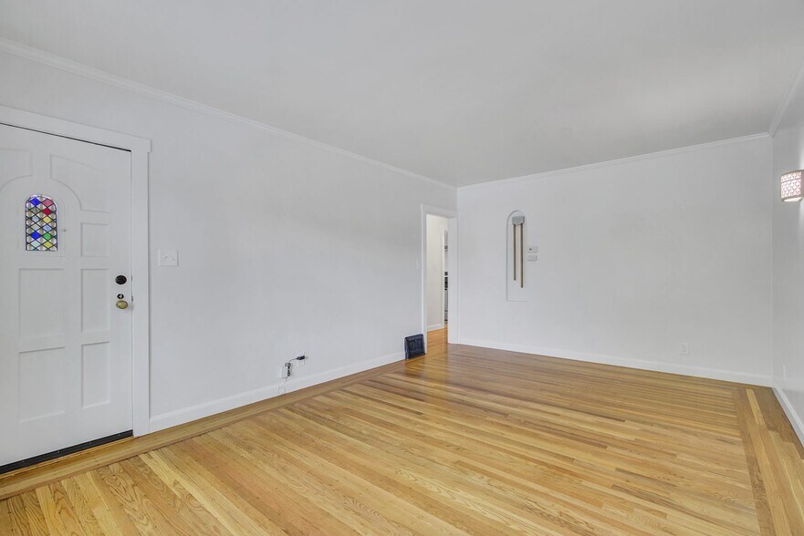 Building Photo - 1231 Gilman St