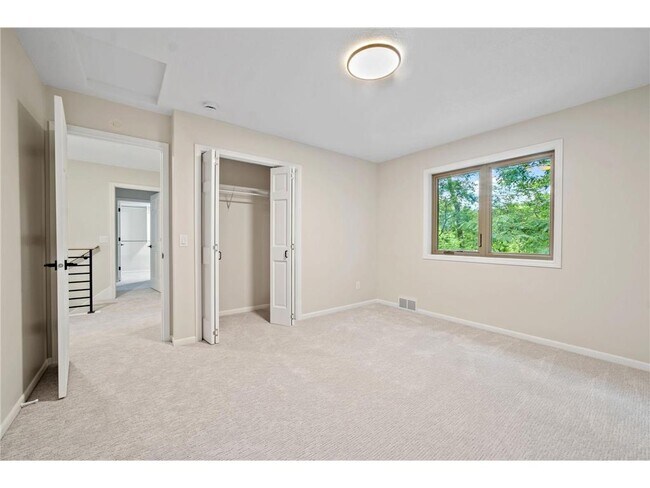 Building Photo - 17711 Creek Ridge Pass