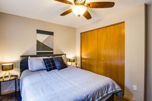 Building Photo - 17184 Island Loop Way