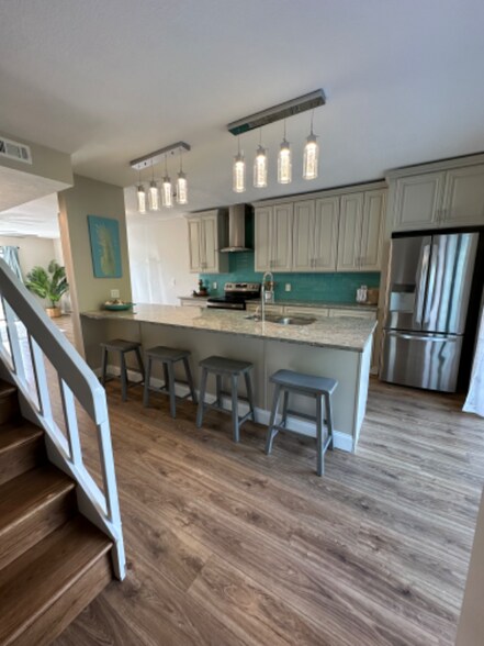 Building Photo - 3145 Coastal Hwy