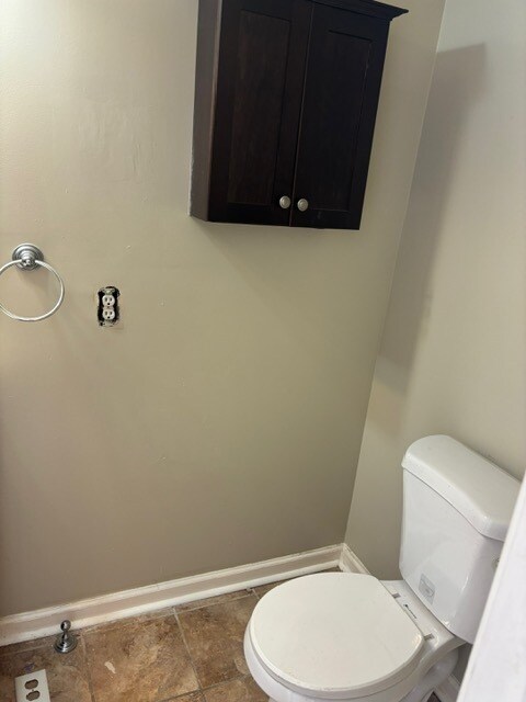 Building Photo - 2 Bedroom 2 Bathroom Rehabbed Home