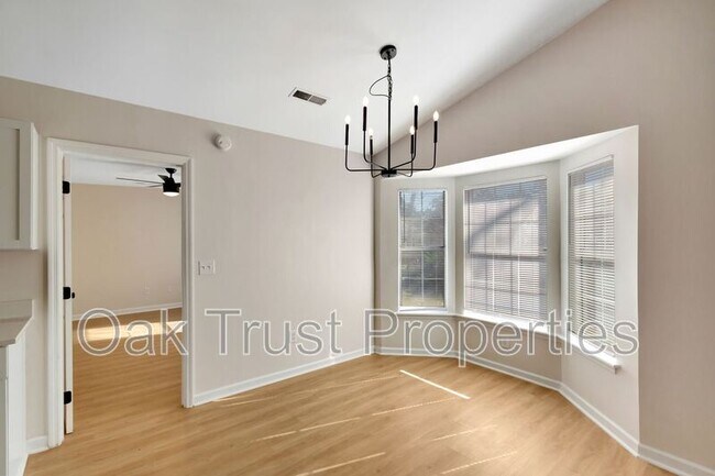 Building Photo - 8335 Weyhill Ct