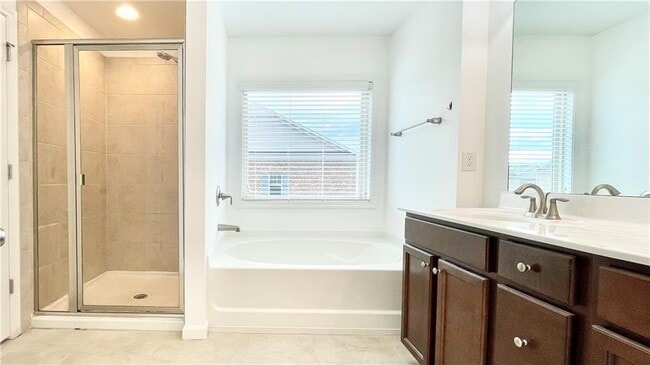 Building Photo - 436 Fieldview Ln