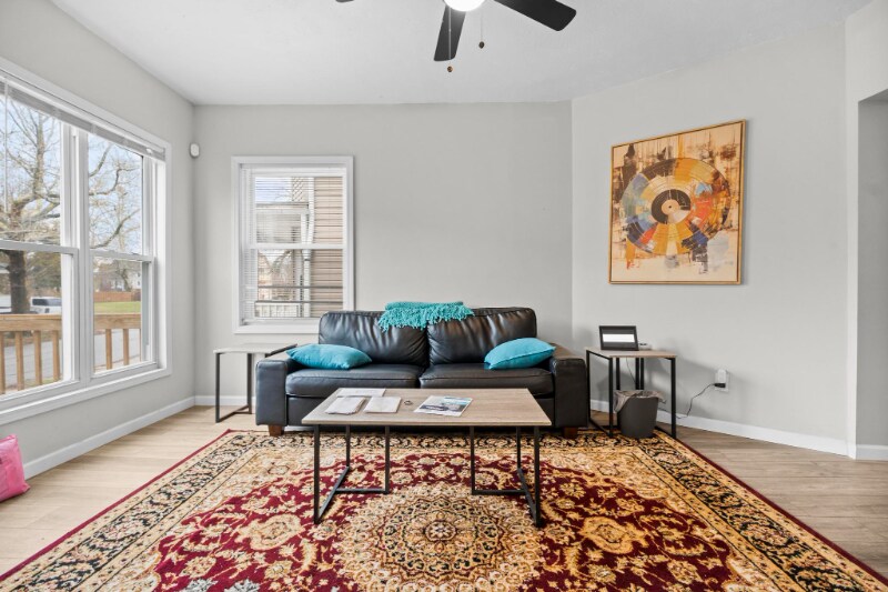 Building Photo - 1842 Crawford Rd