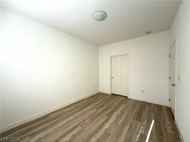 Building Photo - 6160 Rumrill St