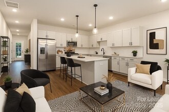 Building Photo - 3719 Davis Ave