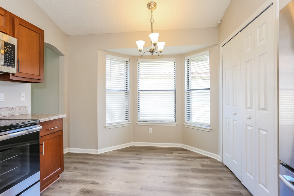 Building Photo - 1560 Beecher Ln