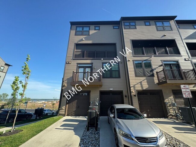 Building Photo - 1636 Kirkman St