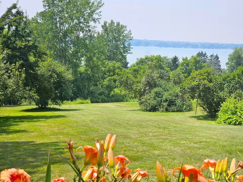 Backyard - 6117 E Lake Rd