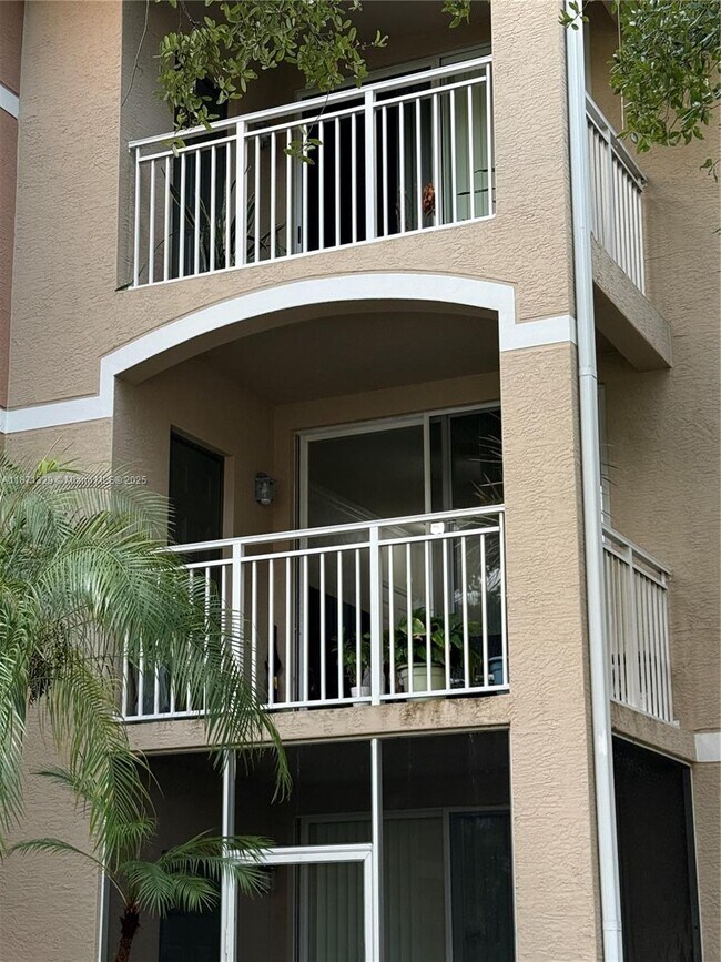 Building Photo - 6466 Emerald Dunes Dr