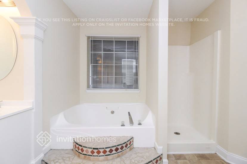 Building Photo - 39 Harbin Dr