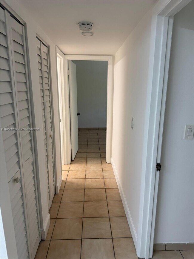 Building Photo - 4265 NW S Tamiami Canal Dr