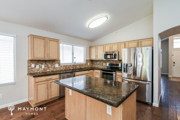Building Photo - 2235 E Morrow Dr