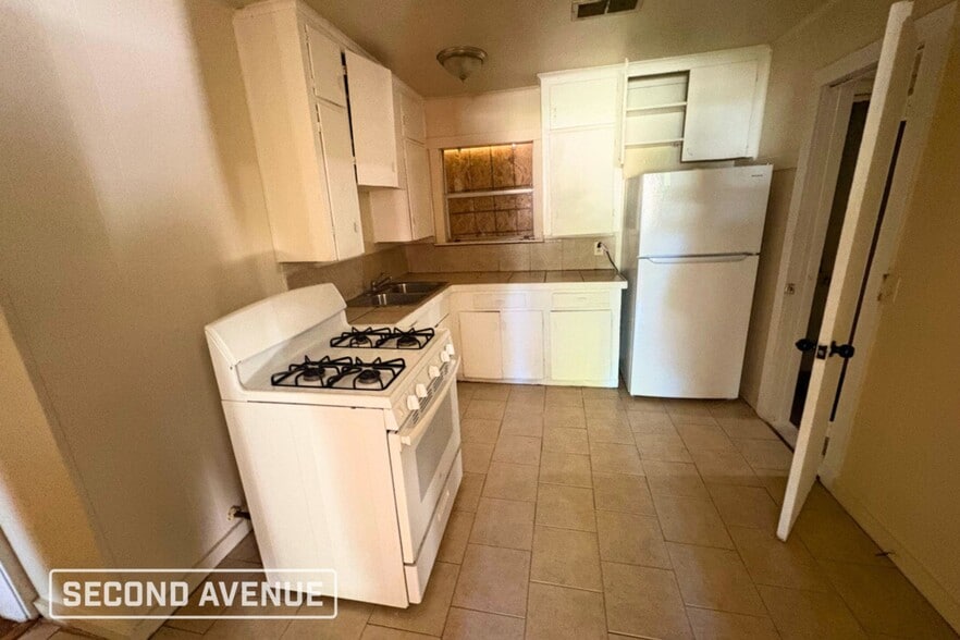 Building Photo - 5522 Malmedy Rd