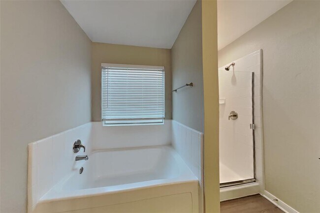 Building Photo - 20527 Cypress Gully Dr