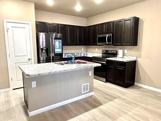 Building Photo - 5321 Mountain Vista Hts