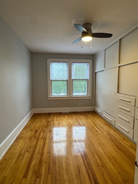 Building Photo - 258 Coburn Ave