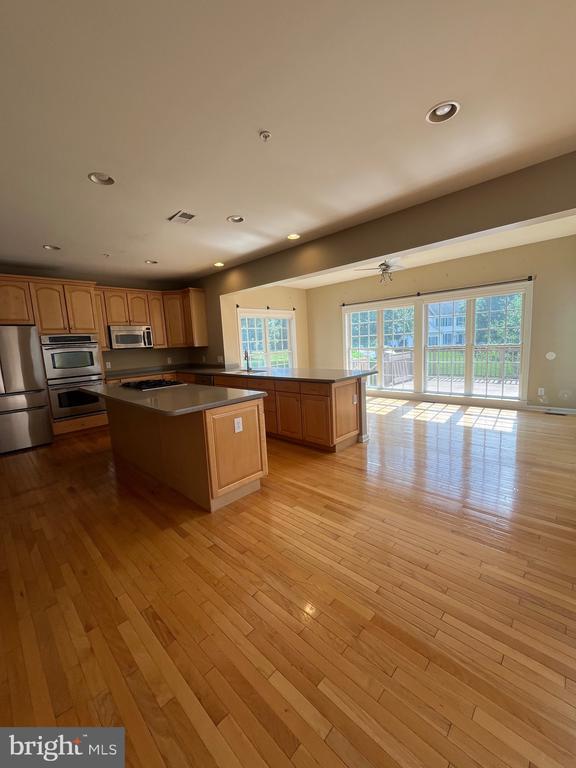 Building Photo - 2825 Mountain Laurel Dr