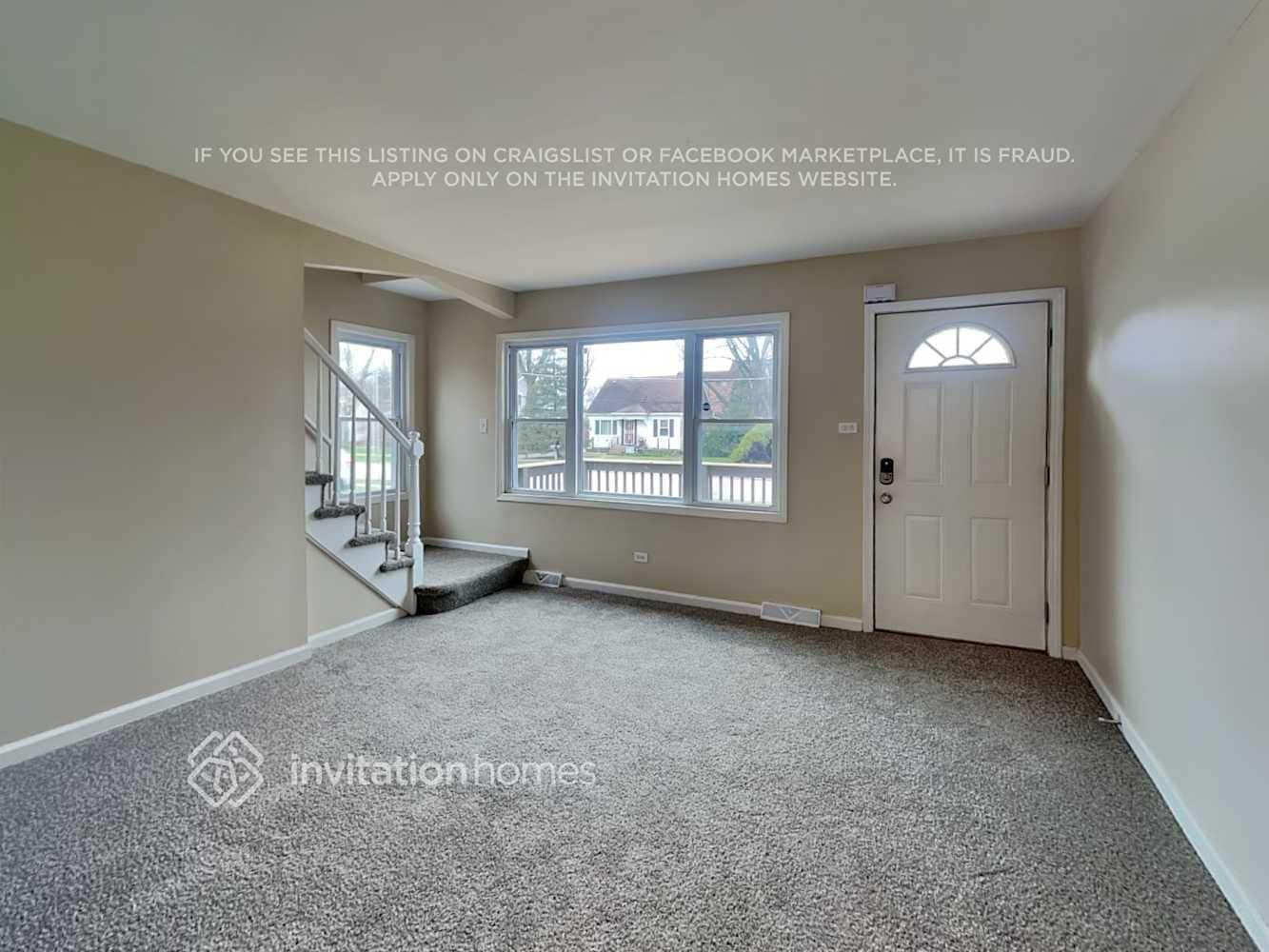 Building Photo - 9307 Nordica Ave