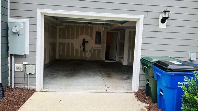 Building Photo - 6305 Perry Creek Rd
