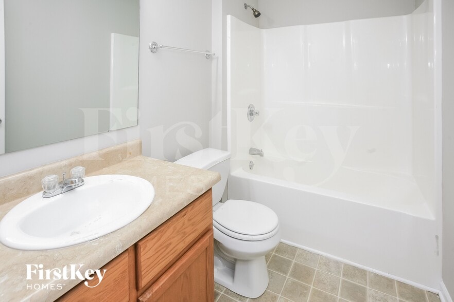 Building Photo - 3057 Sholty Ct