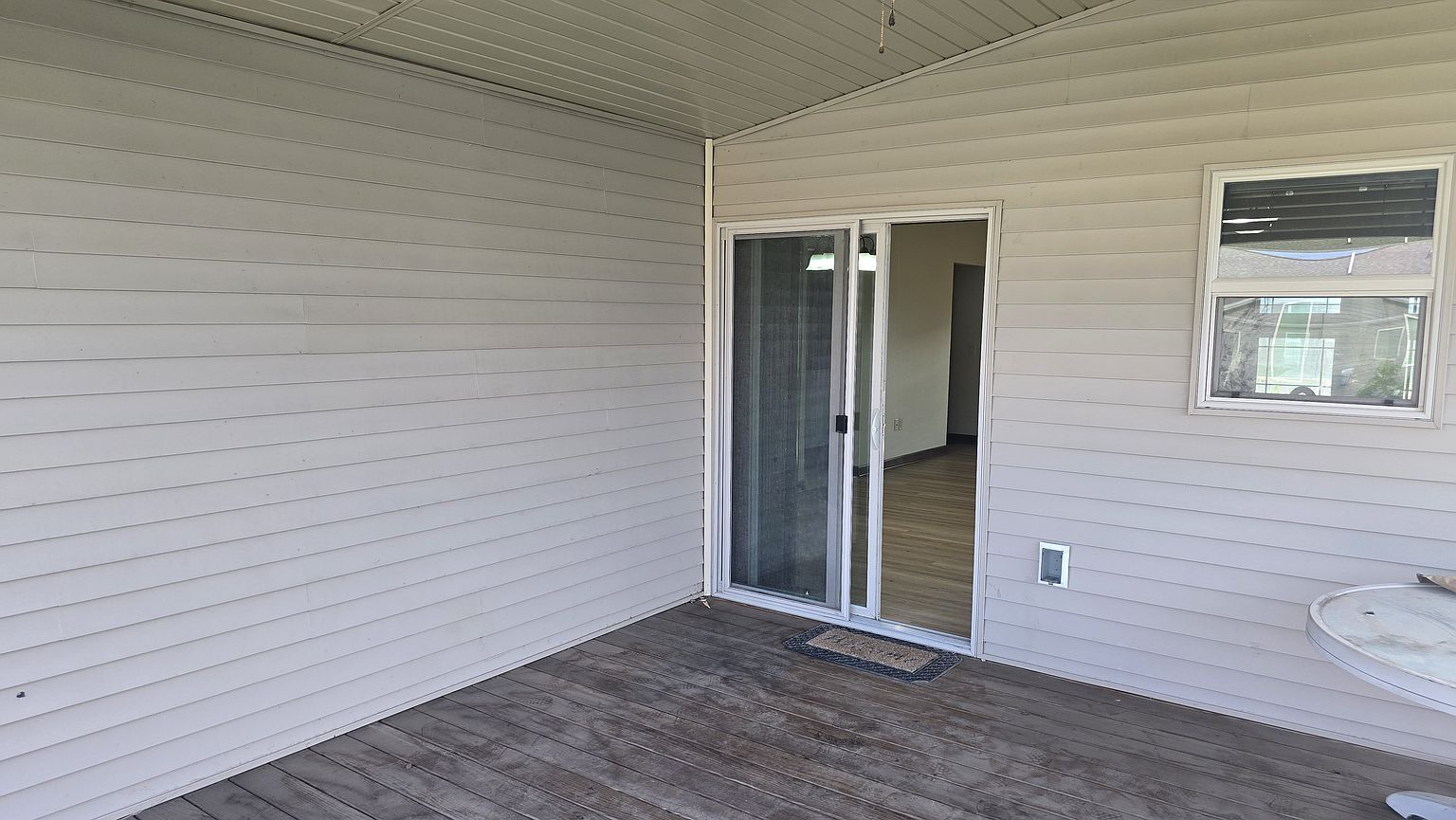 Building Photo - 1115 NW Abbie Dr