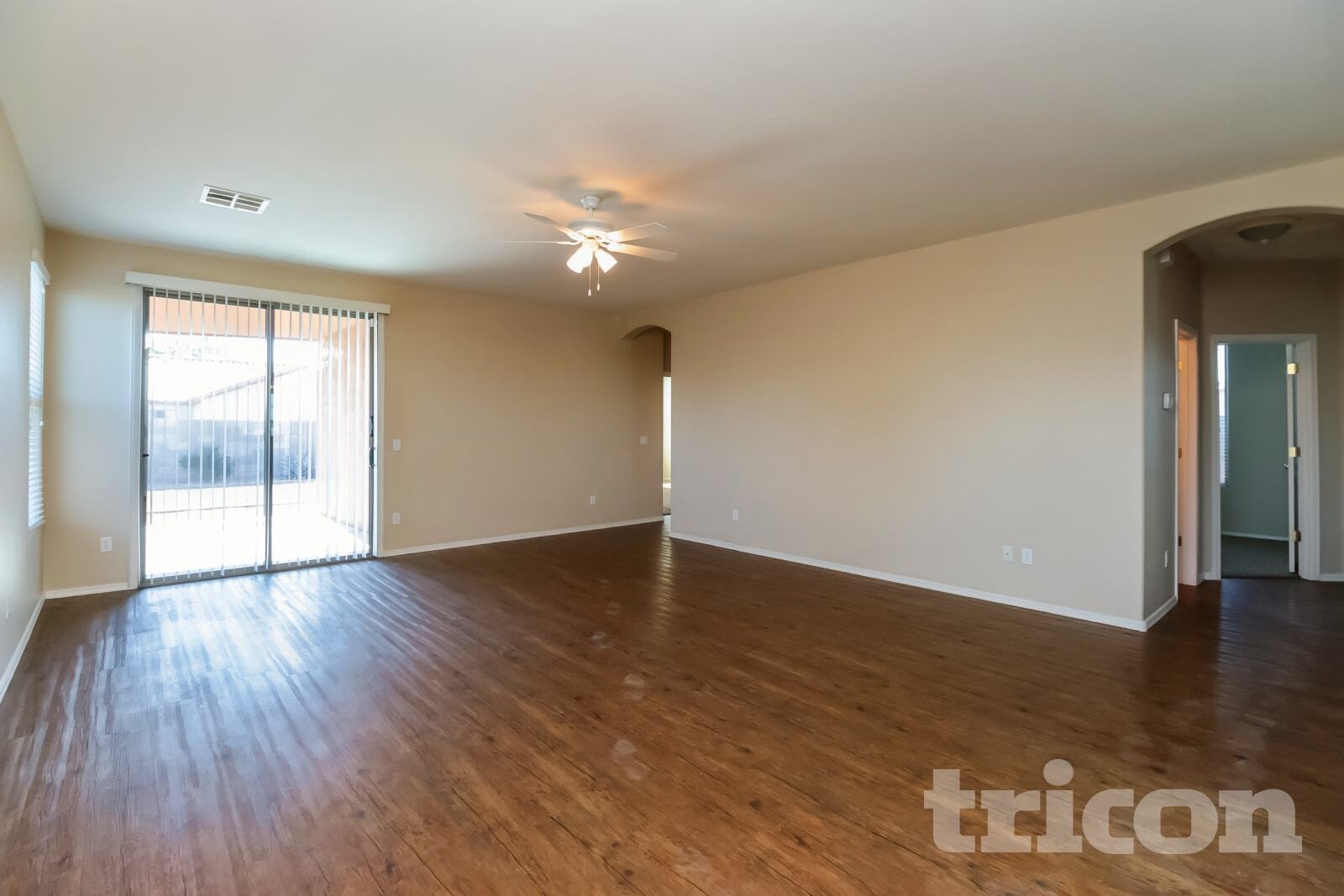 Building Photo - 36497 W Barcelona Ln