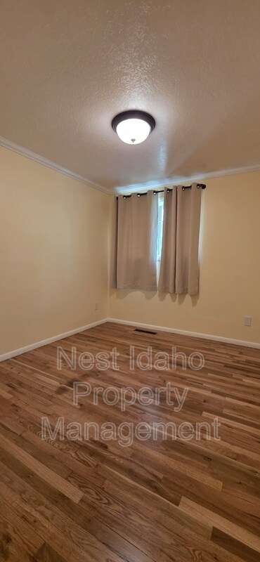Building Photo - 2910 N McKinney St