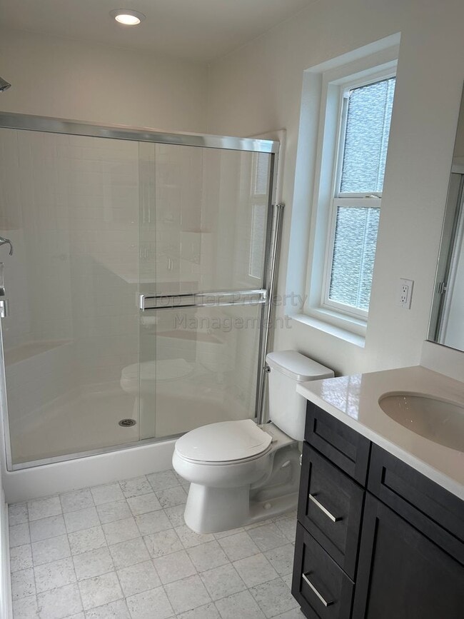 Building Photo - **Beautiful 2 bed / 2.5 bath Town Home in San Marcos - Available 08/21**