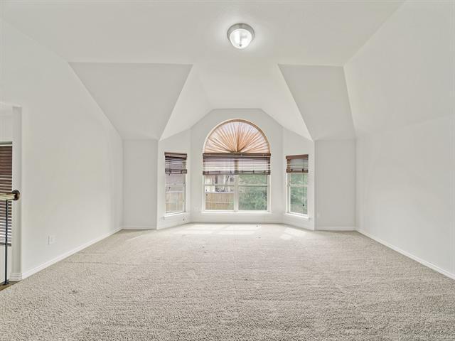Building Photo - 419 Aylesbury Dr