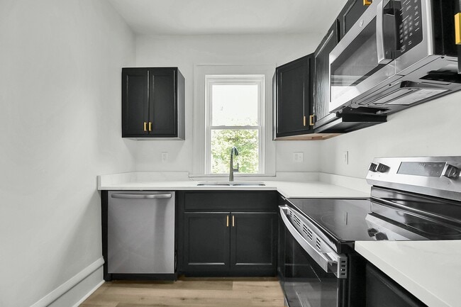 Building Photo - 1202-1204 Franklin Ave