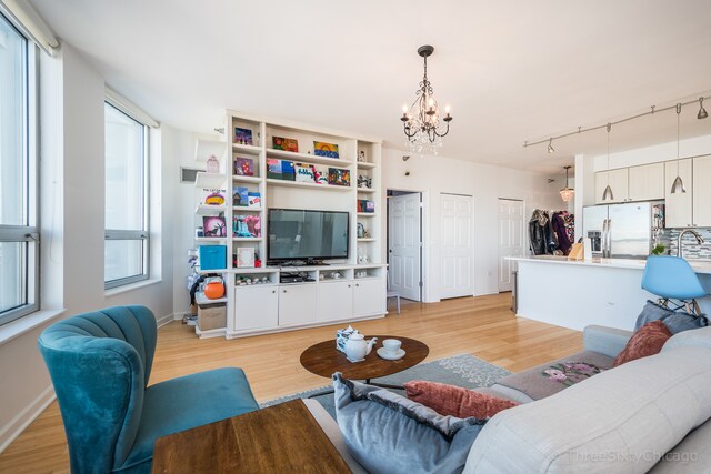 Building Photo - 421 W Huron St