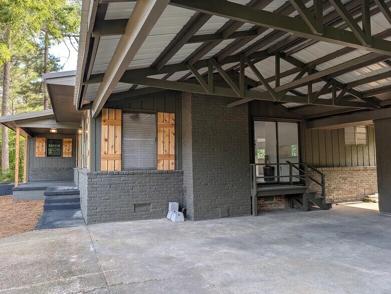 Building Photo - 1316 Baker St