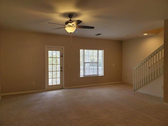 Building Photo - Jesups Reserve 1872 SQ. FT. Townhome (2 Ca...