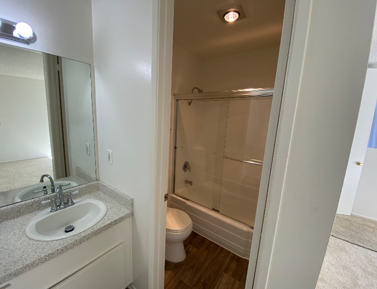 Building Photo - 2151 Pacific Ave