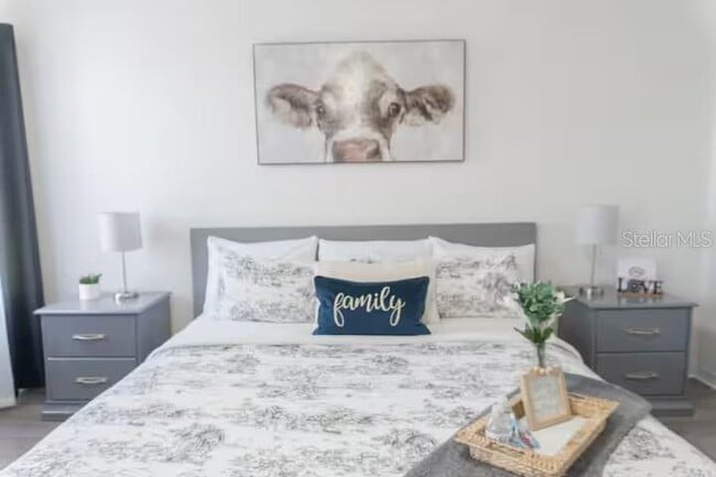 Building Photo - 1139 S Beach Cir