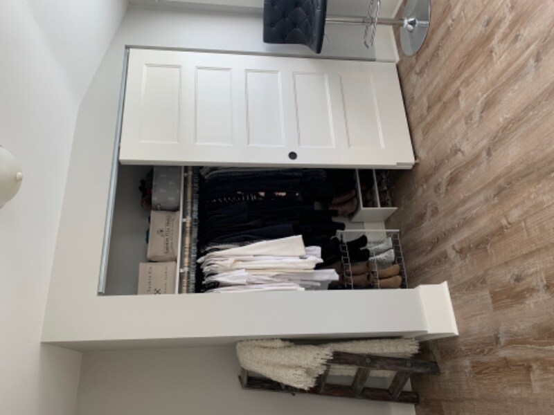 Building Photo - 2108 N Oakes St