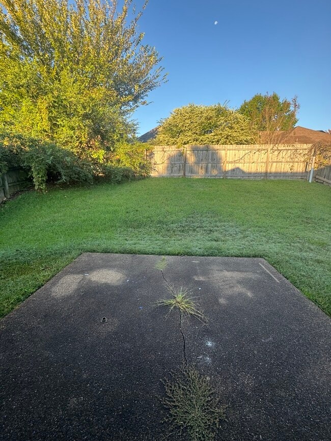 Building Photo - 2817 Misty Bay Dr