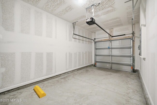 Building Photo - 5663 Coppers Edge Ln