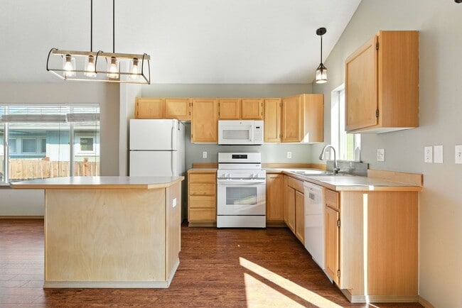 Building Photo - Charming 3 Bedroom Spokane Valley Home – A...