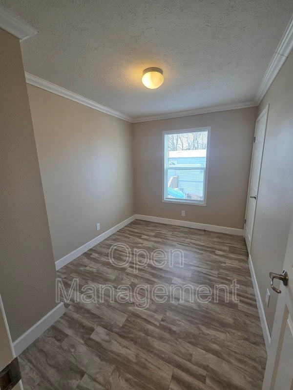 Building Photo - 8701 NE 107th Pl